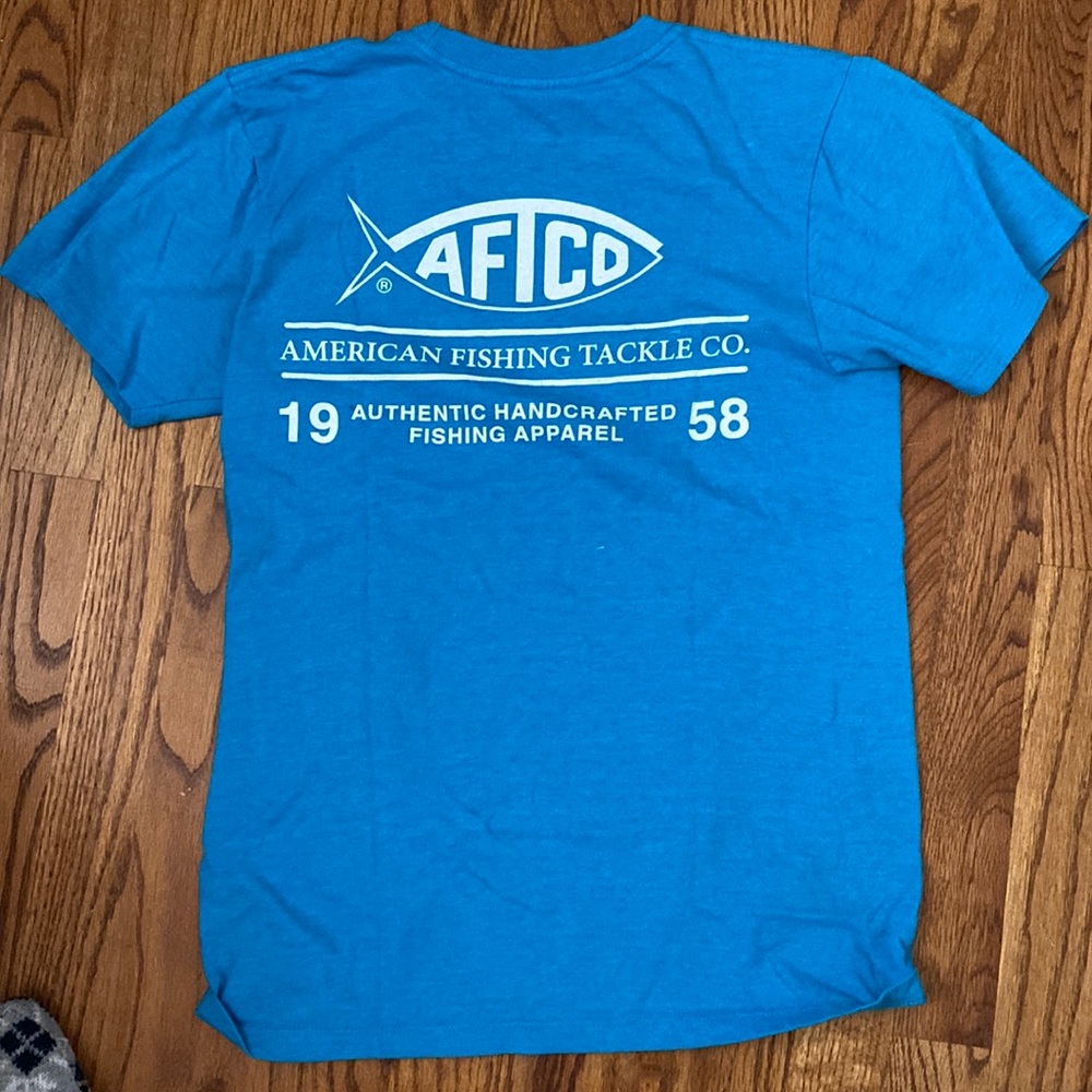 AFTCO American Fishing Tackle Co. tshirt womens small